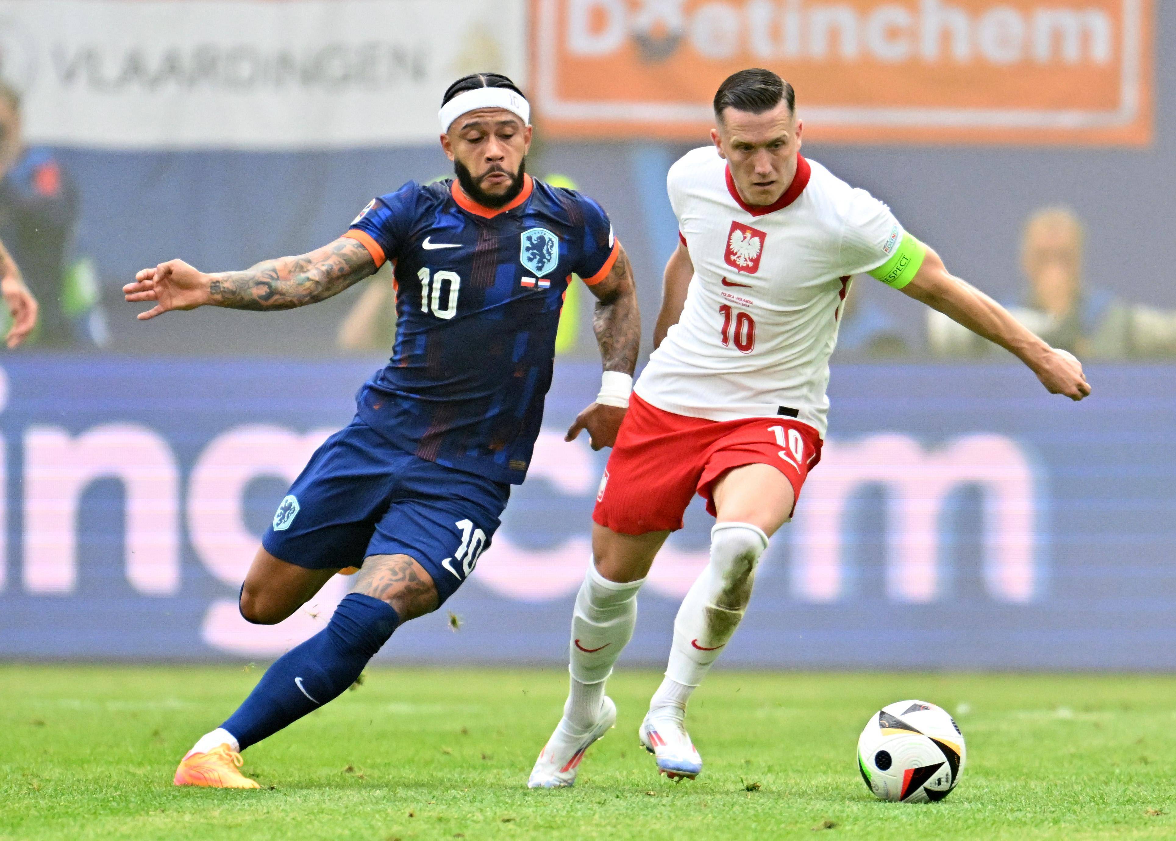 富勒姆主场大胜布莱顿，喜迎胜利