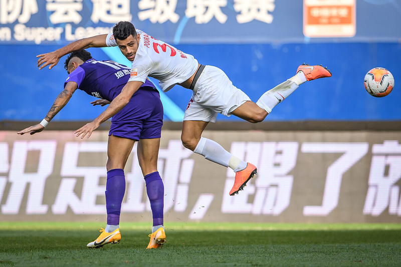 决胜时刻冷静处理，球队成功取胜(每个决胜期的比赛时间和进攻方向如何确定)