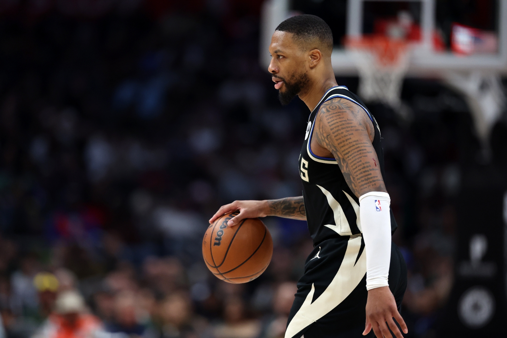 大洋洲球员在西部职业联赛中崭露头角(大洋洲球员在西部职业联赛中崭露头角的是谁)